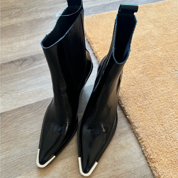 NWOT Paco Rabanne Black Chelsea Leather Boots - Picture 5 of 9